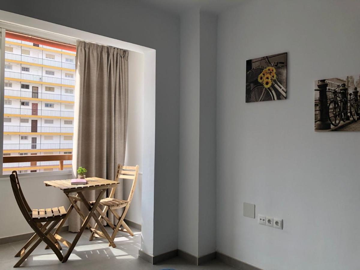 Апартаменты Estudio Estrella Del Mar Торре-дель-Мар Экстерьер фото